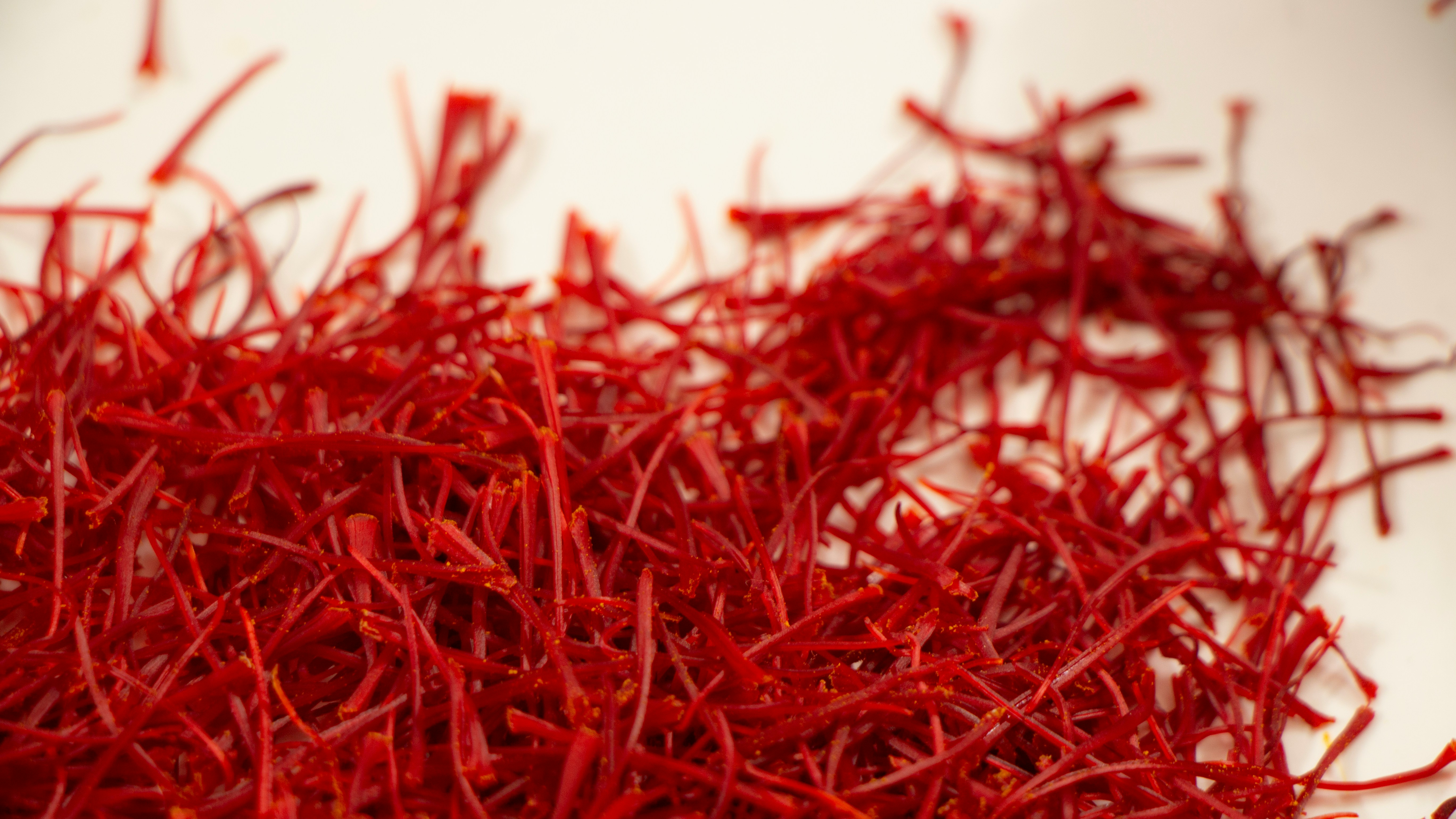Premium Saffron Threads